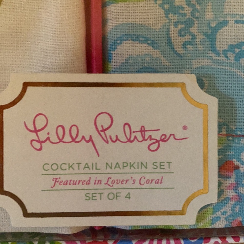 Lilly Pulitzer Embroidered Cocktail Napkins Set of 4 New in Box - Picture 4 of 4
